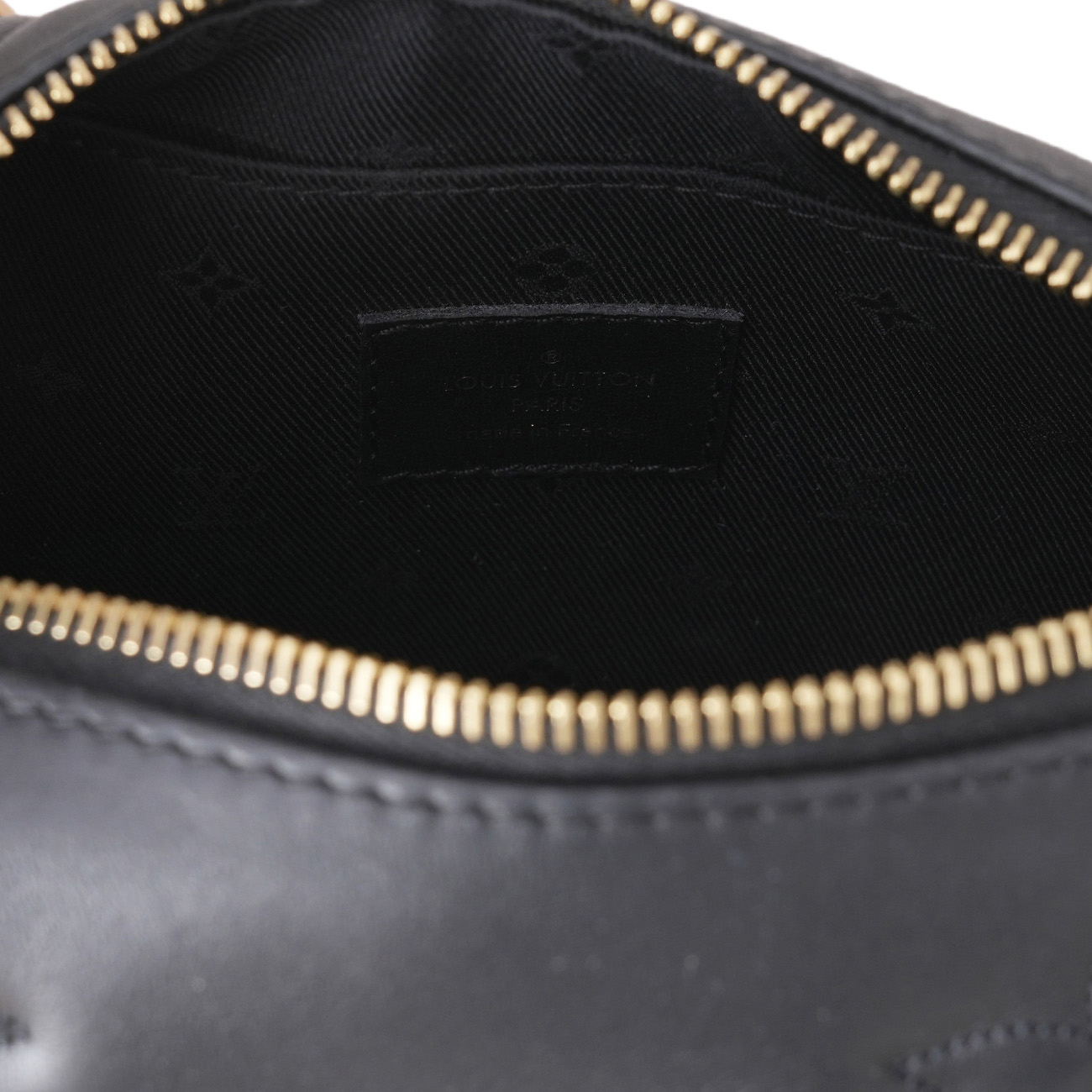 LOUIS VUITTON(USED)루이비통 오버 더 문 숄더백